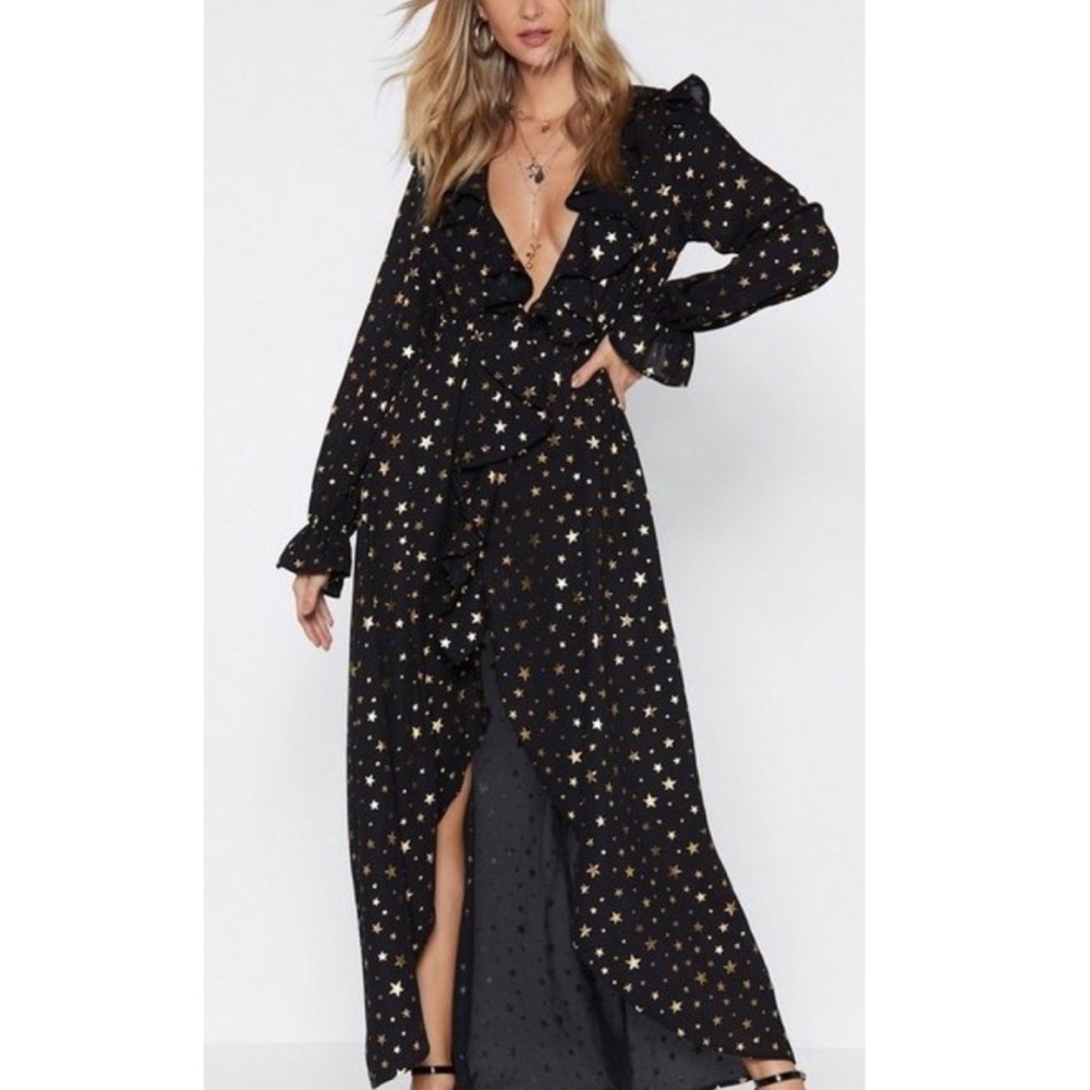Nasty Gal - Black and Gold Maxi Dress